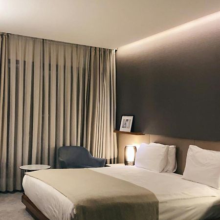 Hotel The Tomar Hospitality Neu-Delhi Exterior foto
